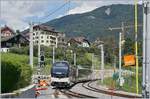 Der CEV MVR ABeh 2/6 7507 verlässt St-Légier Gare Richtung Les Pléiades; der Bahnhof St-Légier Gare ist nun fast fertig gestellt, auch wenn noch kleinere Arbeiten ausgeführt