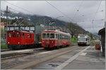 Auch nach der Inbetriebnahme der SURF Züge kann man zur Zeit noch solch  nostalgische  Szenen in Blonay erleben: Während der GTW im Hintergrund die Wochenendruhe genießt, wartet der