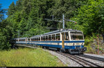 Am 3. Juli 2016 fand der Rochers-de-Naye-Lauf statt, weshalb die MGN diverse Verstärkerzüge einsetzte. Da der Bhe 4/8 305 derzeit in der Werkstätte in Chernex weilt, kamen alle drei noch vorhandenen Bhe 2/4 zum Einsatz. Die Bhe 4/8 301 und 304 überqueren auf Talfahrt die Brücke bei Le Tremblex.