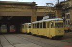 Be 4/4 82 (dahinter Be 4/4 83) der TN im Depot Neuchatel im Mai 1980