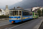 TPC/ASD: Bunter Regionalzug der   Aigle-Sépey-Diablerets-Bahn                                    ASD als Strassenbahn in Aigle unterwegs am 26.