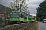 Der AOMC Beh 4/8 592 verlässt den Bahnhof Monthey Ville auf seiner Fahrt als Regionalzug 27 Richtung Aigle.