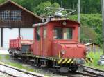 tpf - Rangierlok Te 2/2 12 mit MOB Dienstwagen X 54 im Bahnhofsareal von Montbovon am 29.07.2007