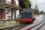 125 Jahre Yverdon-les-Bains-Ste-Croix
TRAVYS/YStC
LA TRACTION
Am 1. und 2. September 2018 feiert die Strecke Yverdon-les-Bains-Ste.Croix ihr 125. Jubiläum.
Zur Erinnerung an die ersten Betriebsjahre stehen an beiden Festtagen Dampfzüge für Sonderfahrten im Einsatz.
Am 29. August 2018 fand die Probefahrt mit der G 2/3 + 3/3 E 206 und den BC 74 und BC 75 zwischen Yverdon-les-Bains und Ste-Croix statt.
Foto:  Walter Ruetsch  
