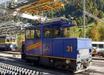 WAB Lok-Nr. 31 eine He 2/2 abgestell im Bahnhof Lauterbrunnen am 02.10.2011. Die Lok wurde 1995 von Stadler,SLM und ABB gebaut, sie hat eine Hchstgeschwindigkeit von 22 km/h, L..P. 5,75 m, Leergewicht 16 t und eine Leistung von 460 kW.