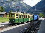 Zahnrad - Triebwagen BDeh 4/4 118 + Gterwagen bei Manverarbeiten in Grindelwald Grund am 19.08.2006