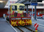 Zentralbahn Luzern-Engelberg, ehemals LSE
Mit der Stationierung des XTm 691 101-1 in Engelberg hat sich die Zentralbahn hoffentlich auf einen harten Winter vorbereitet.
Am 15. November 2018 wartet der XTm 691 101-1 auf seinen baldigen Wintereinsatz.
Foto: Walter Ruetsch