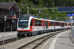 ABeh 160 002-8 wartet beim Bahnhof Brienz.