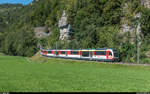 Ein mit einem FINK verstärkter ADLER verlässt am 26. August 2018 bei Meiringen die Zahnstange auf dem Weg von Luzern nach Interlaken.