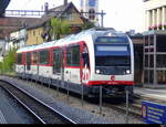 zb - Regio nach Stans mit dem ABeh 160 002-8 im Bhf. Hergiswil am 19.09.2023