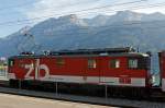 Gepcktriebwagen De 110 001-5 (Baureihe Deh 4/6) der Zentralbahn mit Regionalzug, hier am 30.09.2011 (17:00 Uhr) im Bahnhof Brienz. Der Triebwagen ist Baujahr 1942 und war auch mit Zahnradantrieb ausgestattet, beim Umbau 1992 wurde dieser entfernt. Die Spurweite betrgt 1.000 mm.