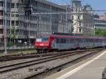Ein Triebzug der SOB fhrt gerade in den Bahnhof St. Gallen ein am 23.05.07