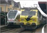 SOB 526 046-8 nach Wil und Re 456 092 mit Voralpenexpress nach Luzern begegnen sich in Wattwil. (04.10.2008)