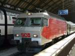 SOB - Re 4/4 446 015-0 mit dem Voralpen-Express im Bahnhof von St. Gallen am 05.09.2013