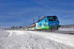 Schiebend fährt die Re 456 091 zusammen mir der Zuglok Re 456 096 mit dem Voralpenexpress in Altmatt vorüber.bild vom 24.2.2016