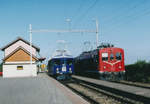 RM/SOB: Eher einmalige Zugskreuzung in Oberdorf zwischen dem  Gänsbrunnen-Zug  mit dem De 4/4 267 Pendel und dem ABe 526 290-2, ehemals SOB, des Vereins Tunnelkino in Lommiswil am 22.