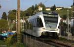 Thurbo Stadler Rail GTW RABe 526 780-2 als S3 23373 Herisau – Schaffhausen, KBS 730.3 Kreuzlingen – Schaffhausen, fotografiert kurz vor Hp. Mannenbach-Salenstein am 16.04.2011 --> im Hintergrund oben das Schloss Arenenberg mit Napoleonmuseum 