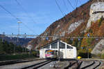 ABSCHIED VON TRAVYS
Am 28. Oktober 2018 kehrt der ehemalige MThB/TURBO Pendelzug bestehend aus dem ABDe 4/4 16 und dem Bt 204 in eigener Kraft von Vallorbe zum MThB-Verein  Historische Mittel-Thurgau-Bahn  zurück.
Am 16. Oktober 2018 präsentierte sich der bunte Pendelzug in der Morgensonne vor dem Depot Vallorbe dem Bahnfotografen.
Foto: Walter Ruetsch
  