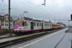 ABDe (94 85 7)578 016-8, B 50 85 20-35 504-3 und Bt 50 85 8-035 904-2 abgestellt bei strmendem Regen in Sentier-Orient, 01.05.2015.