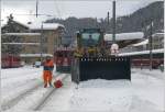 Schneerumung mit schweren Geschtz am Bahnhof St.Moritz. (12.01.2010)