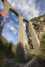 Landwasser-Viadukt bei Filisur ( Unesco-Welterbe ) fotografiert am 8.10.2008 mit einem Weitwinkelobjektiv (10 - 22mm).
