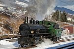 Die RhB G 4/5 108 Engiadina nachdem sie die Drehscheibe in Scuol verlassen hat.Bild vom 24.1.2015