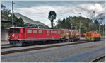 Ge 6/6 II 702  Curia  und Gm 4/4 241 in Untervaz-Trimmis. (05.10.2016)