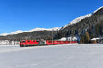 Ge 4/4 II 632 + Ge 4/4 II 616 mit einem Regio am 26.12.2018 bei Davos Dorf. 