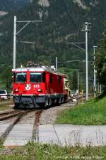 Dem Dampfzug folgender Lschzug mit Ge 4/4 II 612  Thusis  und dem Lschwagen Xk 9049. (Sils 30.08.2008)