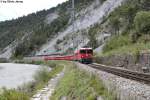 Ge 4/4'' 627 ''Reichenau-Tamins'' am 10.8.2013 in der Rheinschlucht kurz vor Trin als RE 1253 nach Scuol-Tarasp.