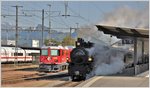 Dampfextrazug (Davoser Rundfahrt) zum Muttertag mit G 4/5 107  Albula  fährt in Landquart ab. Daneben Ge 4/4 II 625  Küblis  und ICE1253 nach Chur. (08.05.2016)