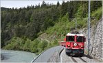 Ge 4/4 II 612  Thusis  mit RE1732 zwischen Trin und Reichenau.(18.05.2016)