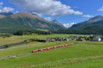 Ge 4/4 II 625 mit dem Albula-Gliederzug als Engadin Star nach Landquart am 24.09.2016 bei Celerina.