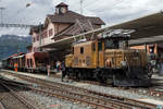 Rhätische Bahn
Bahnvestival Samedan und Pontresina vom 9./10. Juni 2018.
Ge 6/6 414 auf Rangierfahrt vor passender Bahnhofskulisse in Pontresina am 9. Juni 2018.
Foto: Walter Ruetsch