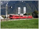 S2 1562 mit Steuerwagen 1715 und den Twin Towers bei Chur West.