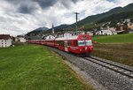 Der RE 1350 (St. Moritz - Klosters - Landquart) fährt mit BDt 1752 an der Spitze bei Zuoz weiter in Richtung S-chanf.
Aufgenommen am 21.7.2016. Schublok war Ge 4/4 II 628  S-chanf .