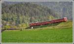 Die S1 1520 erreicht die Verzweigung Oberland- und Albulalinie in Reichenau-Tamins.