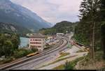 Blick auf den Bahnhof Reichenau-Tamins (CH) der Rhätischen Bahn (RhB) in östlicher Richtung.