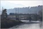 Valserwasserzug mit Ge 4/4 II 619  Samedan  auf der Hinterrheinbrücke in Reichenau-Tamins.