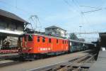 ZB/Brnig - Regionalzug 6330 von Luzern nach Giswil am 18.05.1993 in Hergiswil mit Zahnrad-Gepcktriebwagen Deh 4/6 911 - B 726 - B 716 - AB 476 - D 1607.