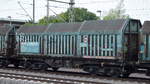 Drehgestell-Flachwagen mit Teleskophauben für Coiltransporte der SBB Cargo aus der Schweiz mit der Nr.