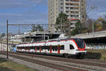 RABe 522 207, auf der S3, fährt Richtung Bahnhof Muttenz.