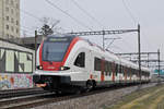 RABe 522 207, auf der S1, fährt Richtung Bahnhof SBB.