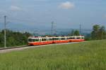 Be 4/4 56, Be 4/4 58 und Be 4/4 55 fahren am 16.05.2015 als S 18 nach Zürich Stadelhofen von Neuhaus Richtung Scheuren.