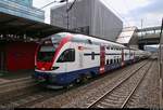 RABe 511 065 (Stadler DOSTO) SBB-ZVV als S5 von Pfäffikon SZ (CH) nach Knonau (CH) steht im Bahnhof Zürich Hardbrücke (CH) auf Gleis 4.
Aufgenommen im IR 2262 (IR 37) von Zürich HB (CH) nach Basel SBB (CH).
[10.7.2018 | 10:12 Uhr]