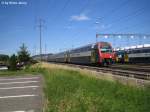 EXT 33538 Frauenfeld - Biel bestehend aus 3 DPZ (fhrende Re 450 091-4 ''Drnten'') am 24.6.07 bei der UA Oberwinterthur. Die Zugnummern der Extrage wurden mit handgeschriebenen Zettel ohne einheitlich definierte Position angebracht.