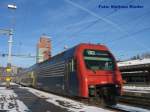 Re 450 040-1 auf der S 16 von Thayngen nach Herrliberg- Feldmeilen bei der Einfahrt Winterthur am 15.02.09