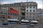 Feierabendimpressionen - Zrich im Mrz 2011. Polybahn und O-Bus zur abendlichen Rushhour.