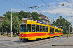 Be 4/8 251 zusammen mit dem Be 4/6 201, auf der Linie 10, fährt zur Haltestelle am Bahnhof SBB.