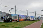 Be 6/8 Flexity 5010, mit der Werbung für Turkish Airlines, steht in der Schlaufe der Linie 8 in Weil am Rhein. Die Aufnahme stammt vom 01.04.2017.